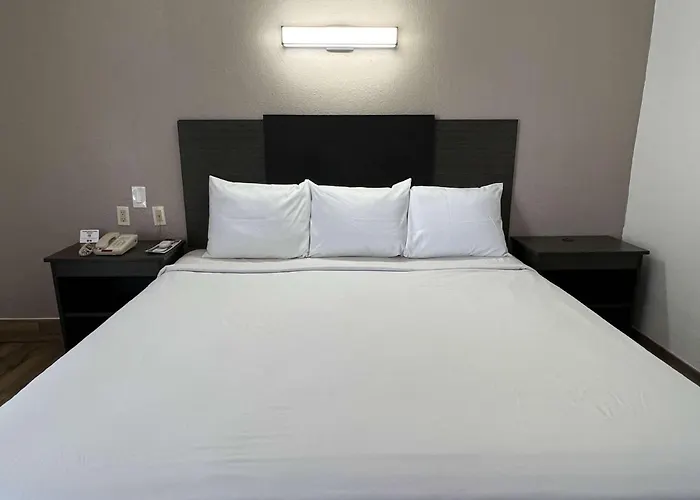 Motel 6-Orange, Ca - Anaheim