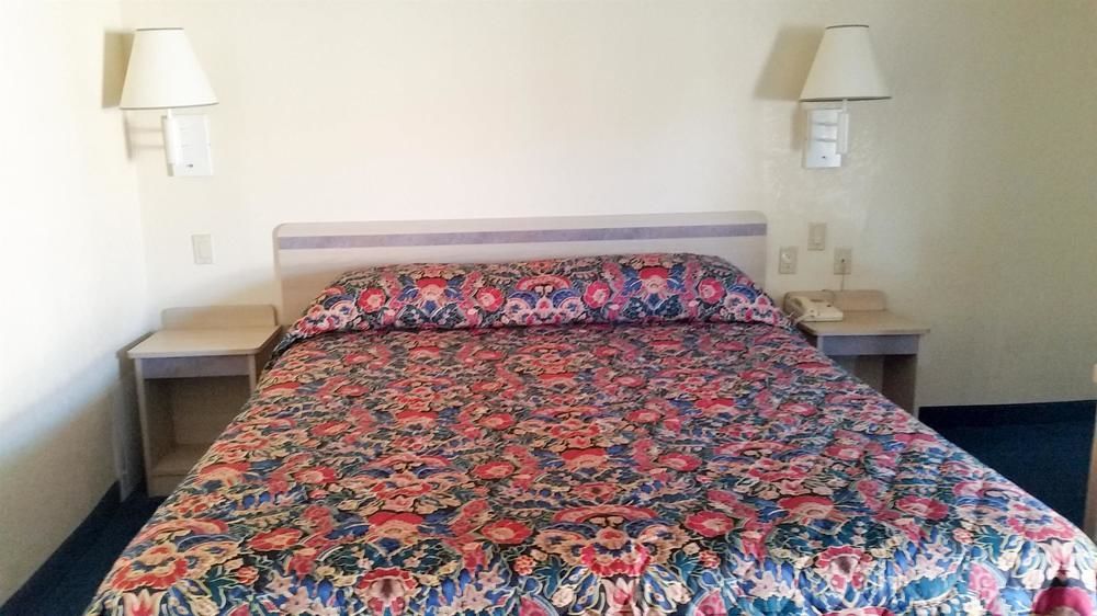 Hotel 6-orange, Ca - Anaheim Orange
